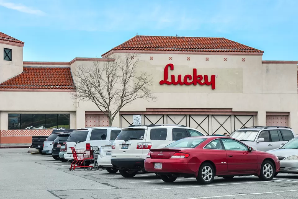 Supermarket